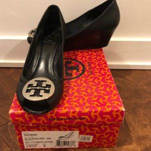 Tory Burch Sally 2 - Tumbled Leather Heels